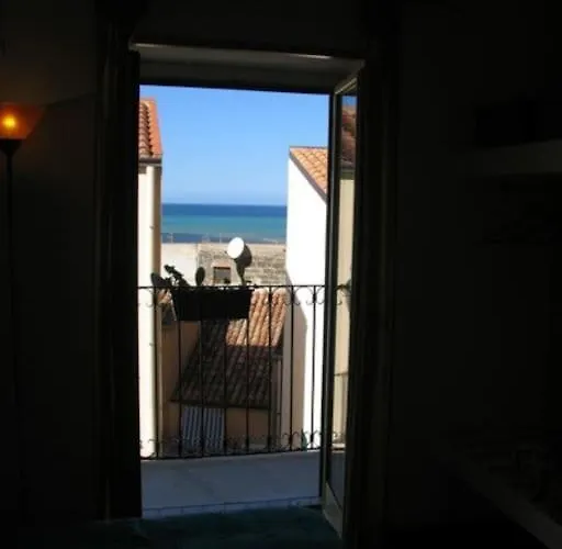Apartment Seaview Terrace Ficodindia Cir19082027c221287